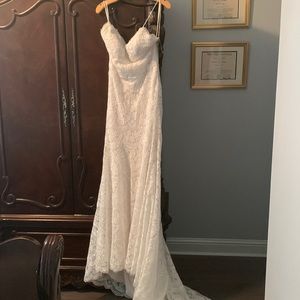 Maggie Sotterro Bridal Gown, size 10, unaltered, brand new with tags